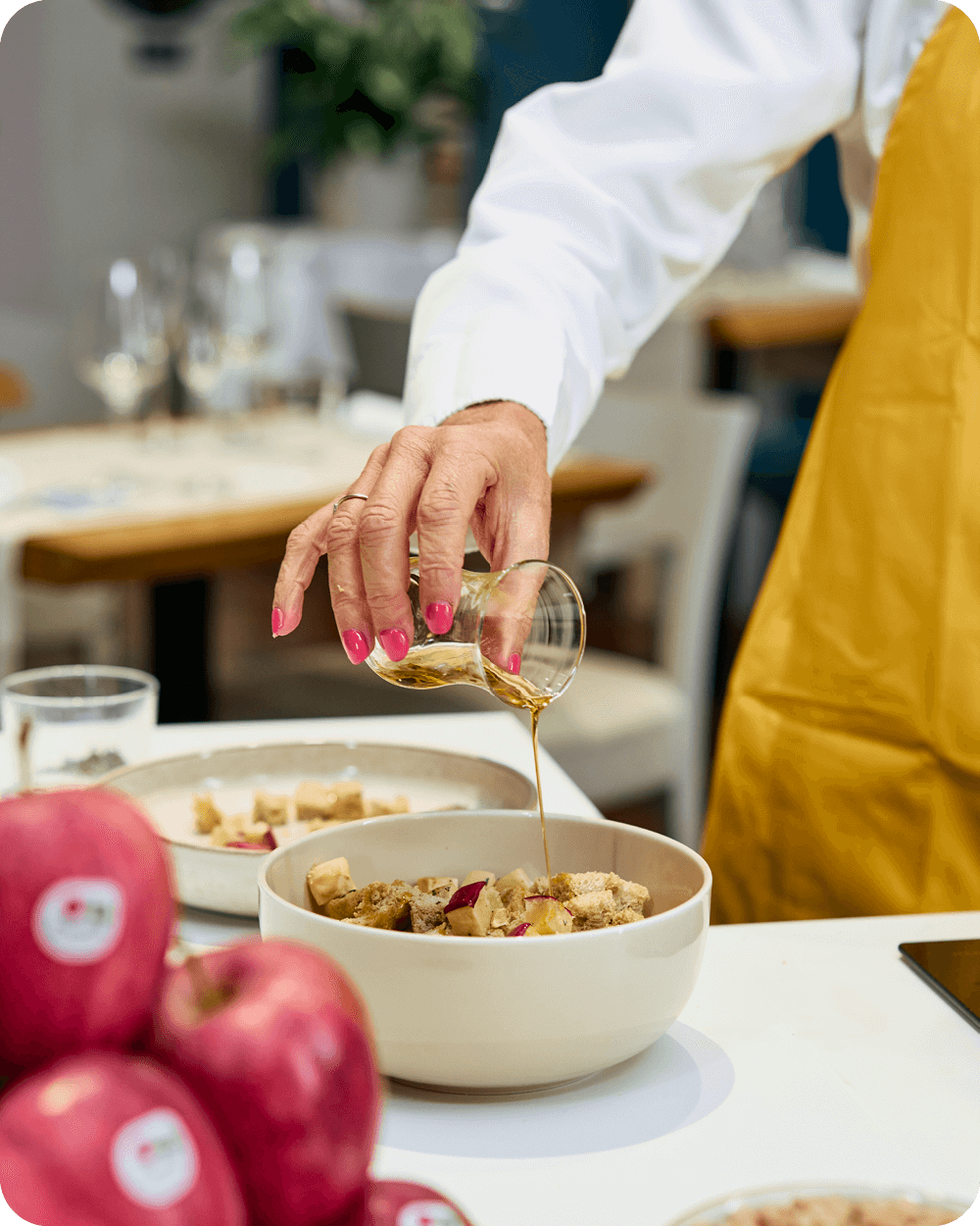 Cooee_CS_VV_Applepairing3_Gallery6